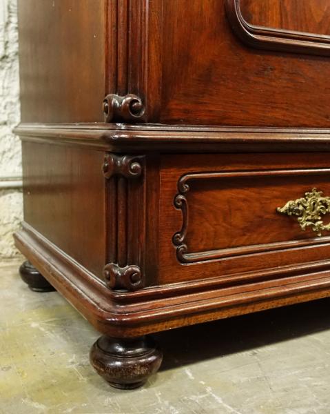 Stodola.cz - Skříň