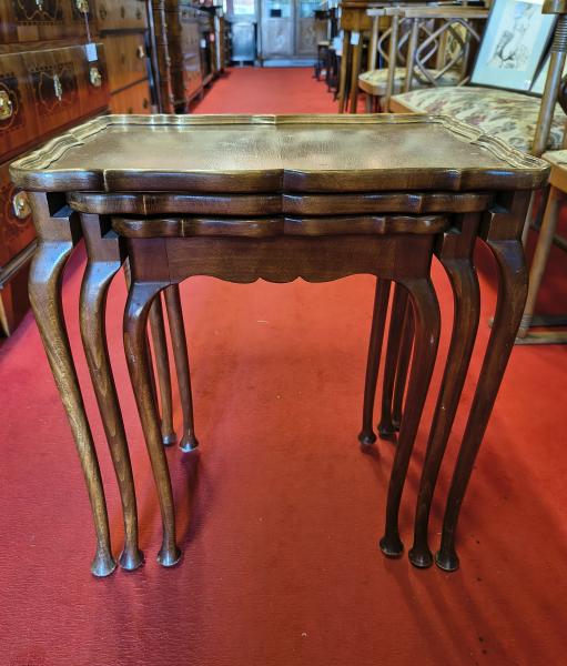 Stodola.cz - Hnízdové stolky