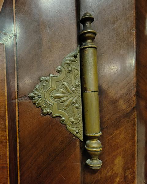 Stodola.cz - Skříň